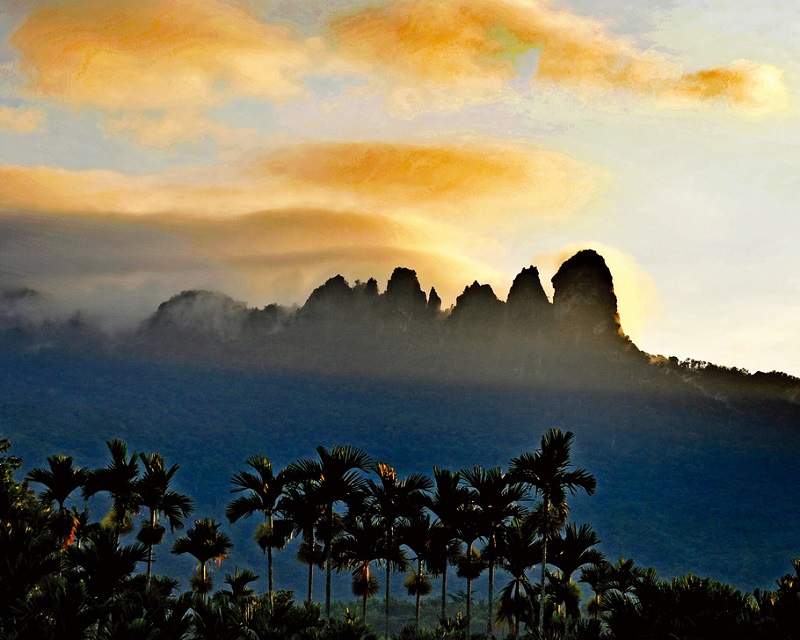 七峰仙景