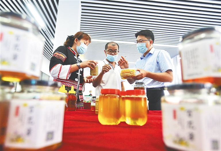 海南灣嶺農(nóng)產(chǎn)品加工物流園累計引進(jìn)企業(yè)50家,助力農(nóng)業(yè)現(xiàn)代化發(fā)展