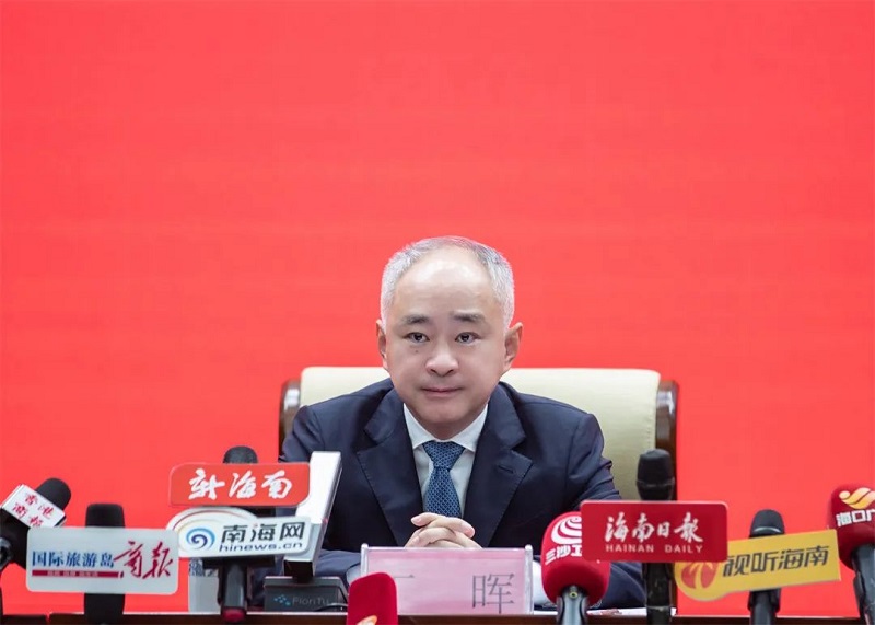 中共?？谑形睍?shū)記、市長(zhǎng)丁暉