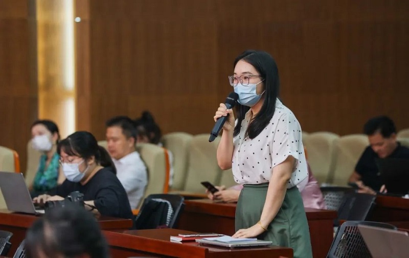 海南日報(bào)記者
