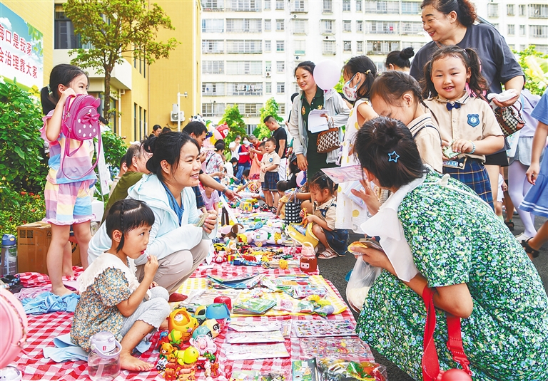 社區(qū)治理 居民唱“主角”